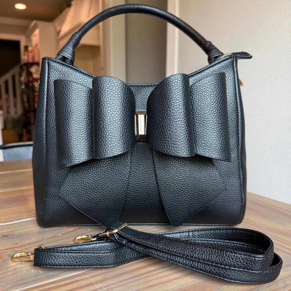 Black Bow-Accent Satchel Bag - Women